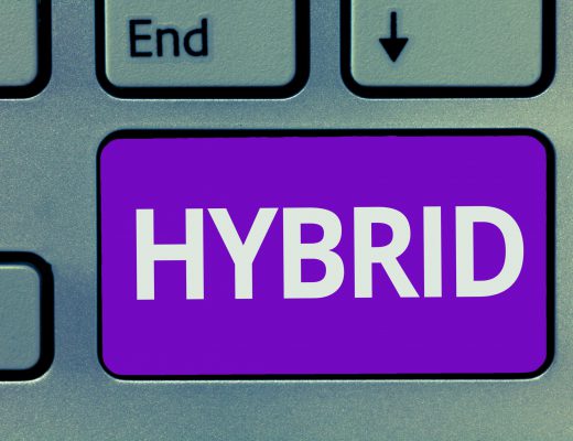 'HYBRID CLOUD' : HEM PASTANIZ DURSUN HEM KARNINIZ DOYSUN